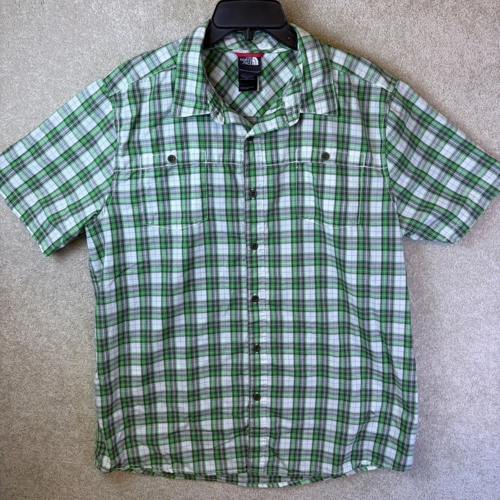 The North Face Button Down Shirt Mens Large Green Plaid Short Slv Hiking Pocket